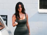 Kim Kardashian bardzo sexi w sukience